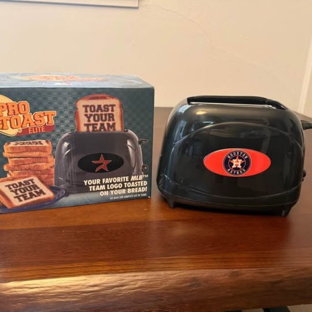 Houston Astros Pro Toast Elite Toaster – Toasts Team Logo on Bread – New in Box